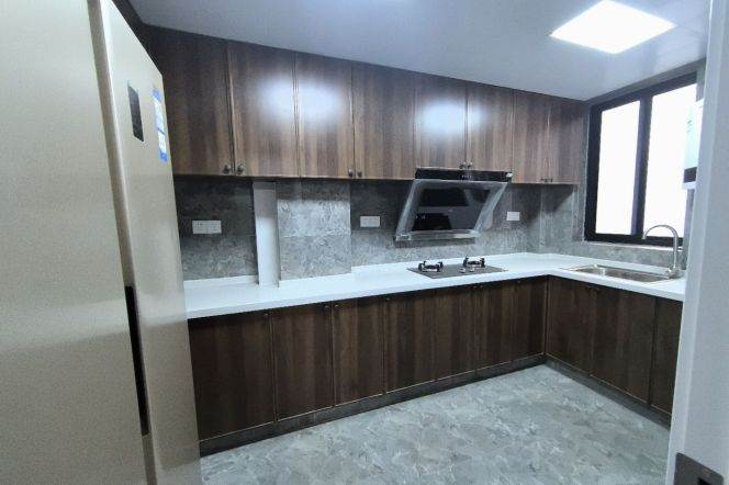 Spacious 2br apt,close to Shuicheng Station,Line 10,Gubei