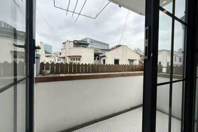 Dapuqiao Station 1Br with Open Balcony Line9