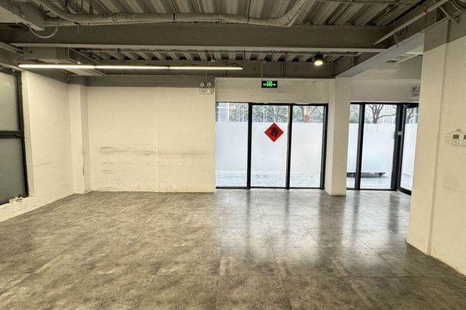 Standalone Office in a Creative Park nr DongAn RD M4/7