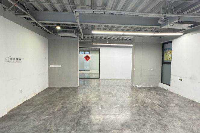 Standalone Office in a Creative Park nr DongAn RD M4/7