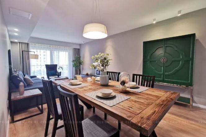 3 Brs, 2 Baths with Open Balcony/Floor Heating/Gym/Swimming pool, 130 sqm @ Jiangsu metro L2&11