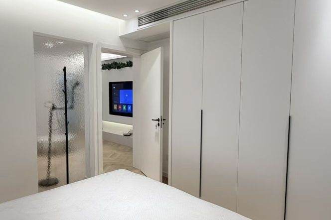 2 Brs, 1 Living room with Garden, Floor Heating, Oven, 90 sqm @ Jiaotong uni L10&11