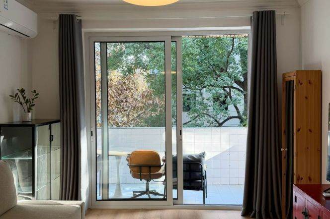 2 Brs, 1 Living room with Open Balcony, 100 sqm @ Shanghai library L10