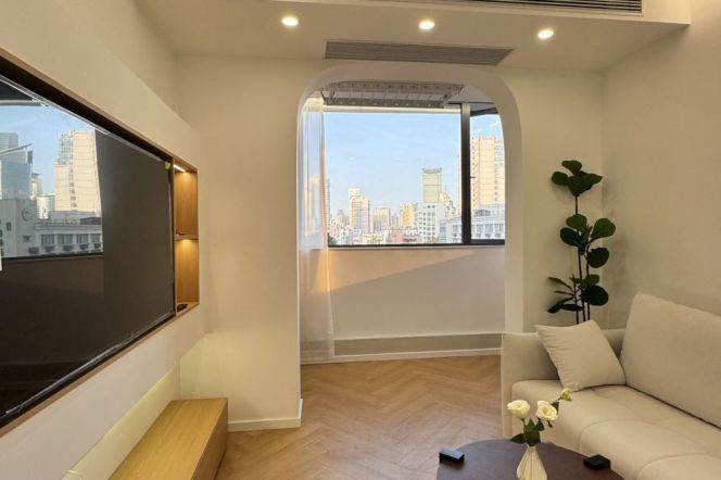 Highrise 1Br Apt + Heating | Jing'an Temple & Changping rd 12.6K