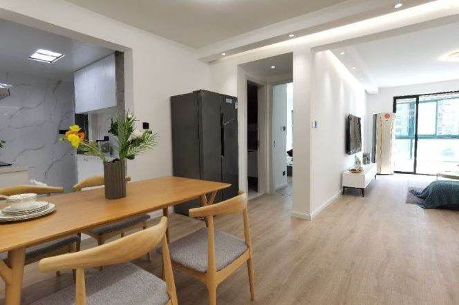 Quality 2br with floor heating nr Zhongshan Park &Suzhou River L2/3/4/13