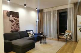 2 Brs, 1 Living room with Open Balcony/Floor heating/Oven, 120 sqm @ Hongbaoshi metro L10