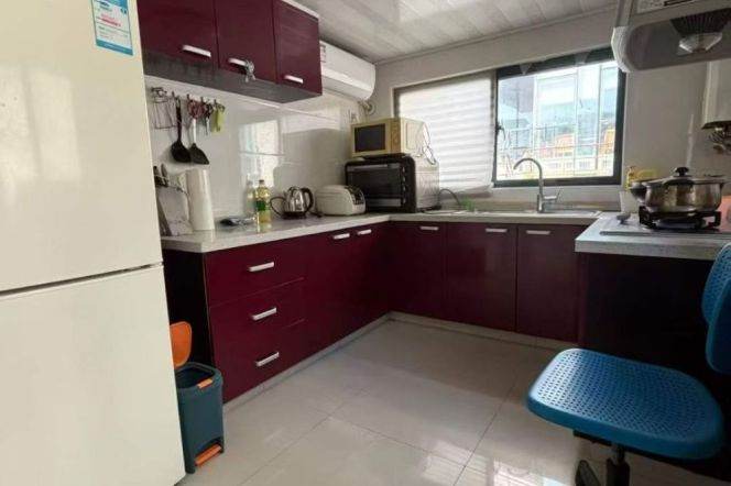 Spacious 1Br/1Lr/1Bt apt nr South shanxi rd,M1/10/12