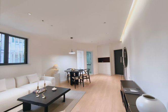 Brand new elevator 1br Nr dongan road M4/7