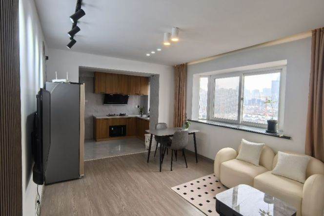  Cozy 2br high-rise at Huangpu L4/8/9  