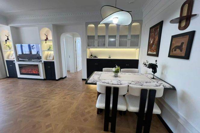 Chaoyang Rd,2br 100sqm,floor heating,Elevator High Zone