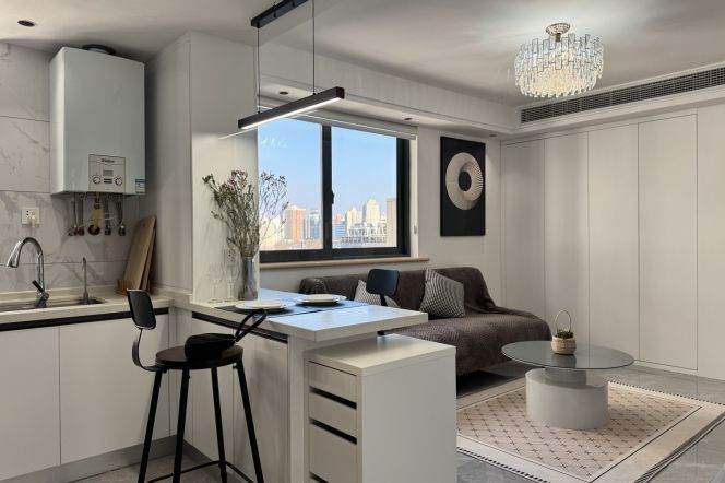 Highrise 2BR Apt + floor heating | Hengshan rd L1 & SH Library L10 | Big balcony