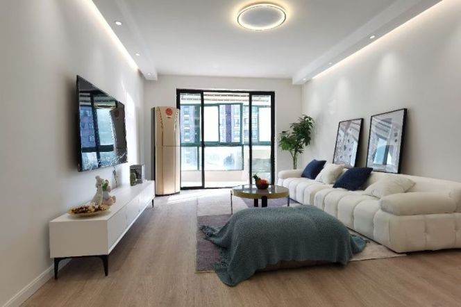 Quality 2br with floor heating nr Zhongshan Park &Suzhou River L2/3/4/13