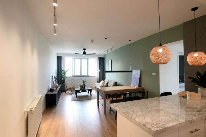 Elevator Spacious 2Br/2Lr/2Bt Close to L2/11 Jiangsu Rd Station 