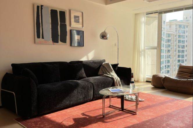 Modern & bright 2br 2ba elevator/ nice environment/ suzhou river / 1000 Tree Mall 