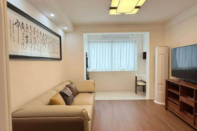  Cozy 2br elevator apt in Xuhui Line 7&9