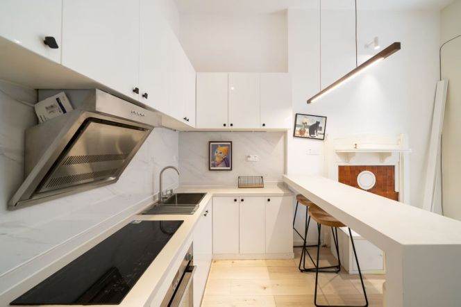 Cozy 1br+yard Nr jingan temple M2/7