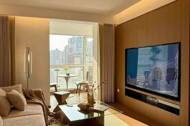 Modern 1bedroom wirt balcony and floor heating  belong to Tianzifang area