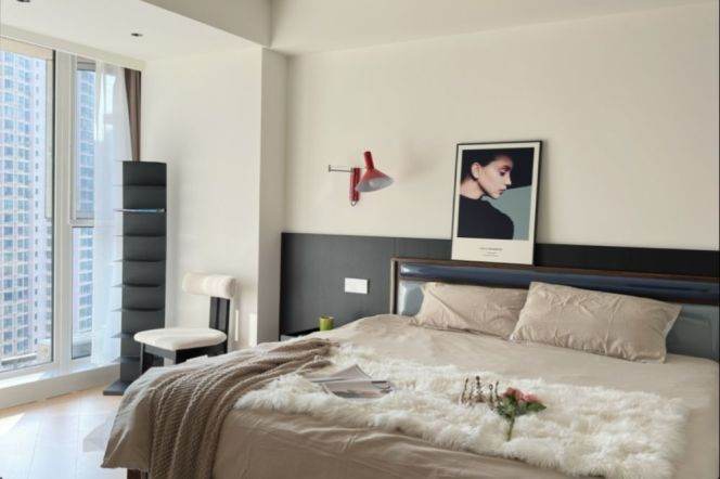 Modern & bright 2br 2ba elevator/ nice environment/ suzhou river / 1000 Tree Mall 