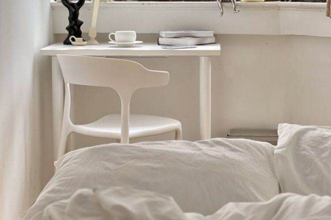 cozy room near Jinangsu rd, international roommate, close to SJTU, long/short term accepted