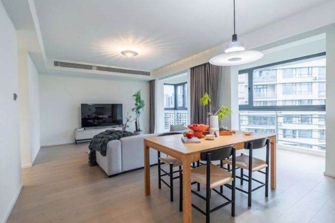 Yaohong Rd /Songyuan Rd metro/2br2bt/central AC/floor heat/oven