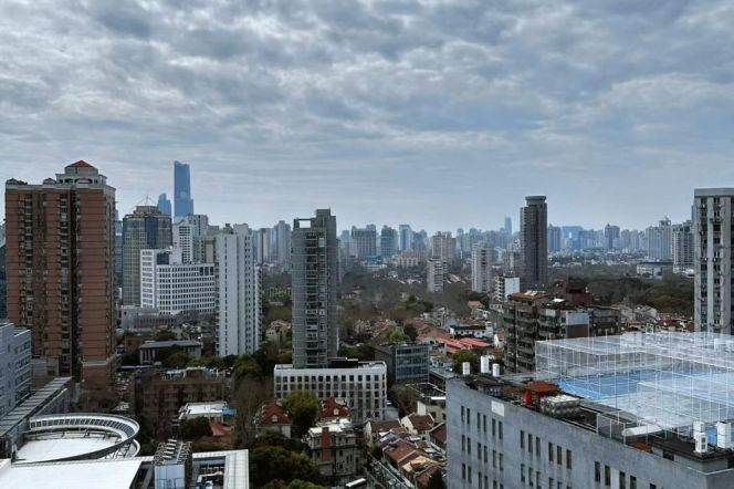 Bright 3BR 2BA Duplex 170m² on South Shanxi Rd