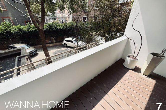 Exquisite Renovation/West Nanjing/Elevator/Brand New/Balcony/Bathtub/Large Storages/Cozy2+1br2bt