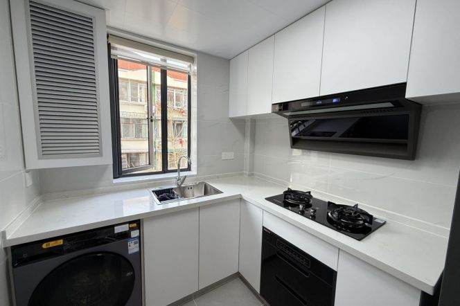 Modern 2Brs/1Lr/1Bt apt nr Jiangsu,M2/11