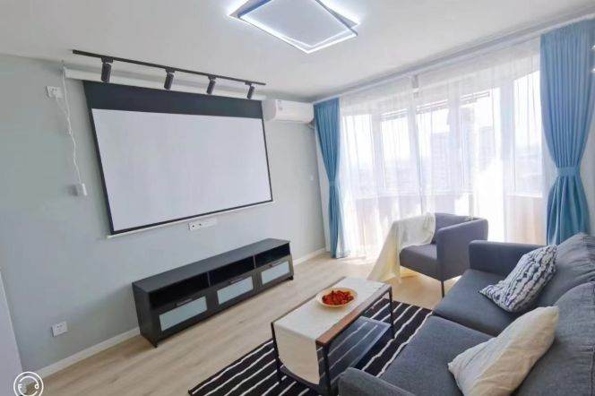 Elevator Spacious Bright 1Br/2Lr/1Bt Close to L2/15 Loushanguan Metro Station 