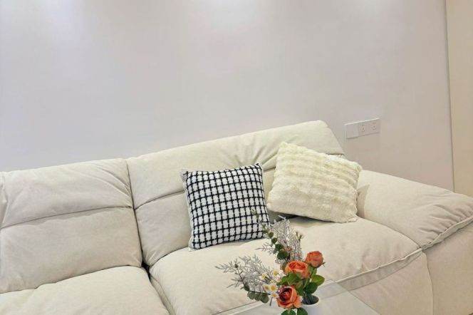 Newly Renovated Modern 1Br/2Lr/1Bt@L2/3/4 Zhongshan Park Station 