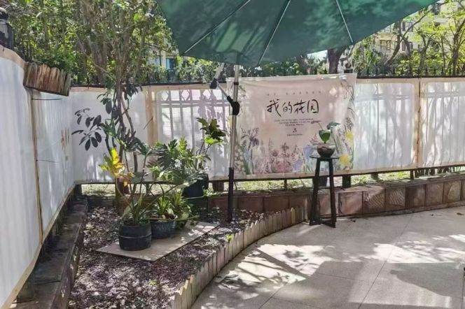 Brand new decoration 3brs with floor heating and garden  in Xujiahui