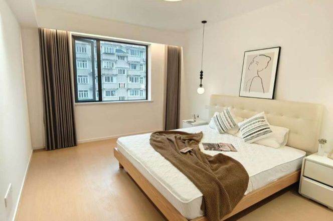 Bright Spacious 2Brs+Balcony GuBei