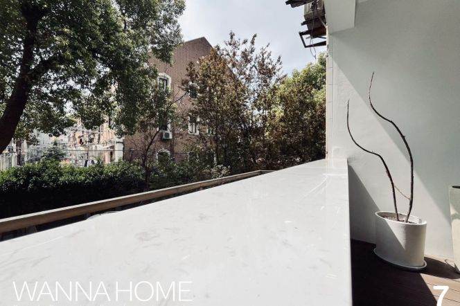 Exquisite Renovation/West Nanjing/Elevator/Brand New/Balcony/Bathtub/Large Storages/Cozy2+1br2bt