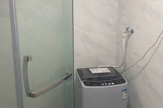 1Studio with elevator line 3/4 W.Yan'an Rd and Colombia Garden can long and short lease