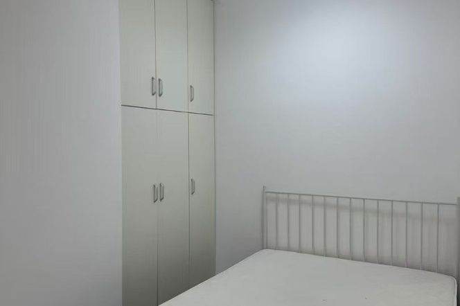 Full furnished 1br/loft & elevator @Changping Rd & Line 7