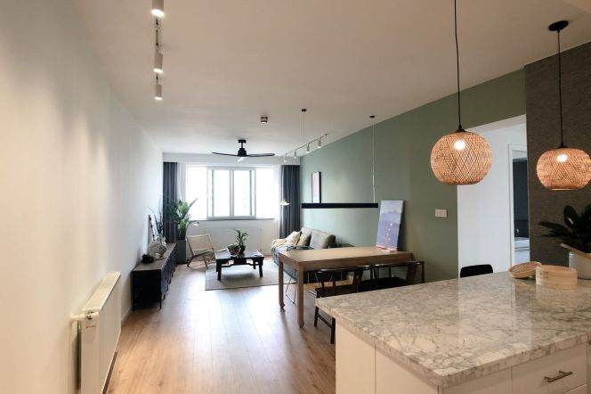 Decent 2bds apt Jiangsu rd MTR