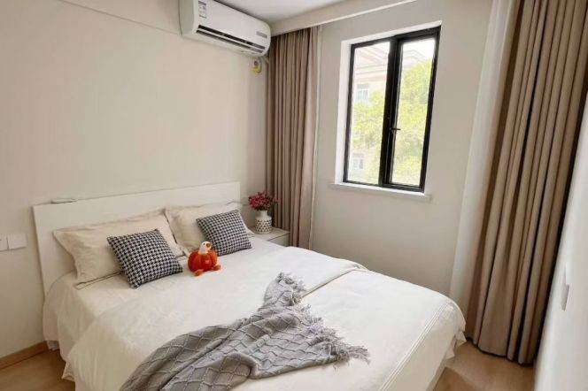 Separate Real 1Br apt L3/4 W YanAn