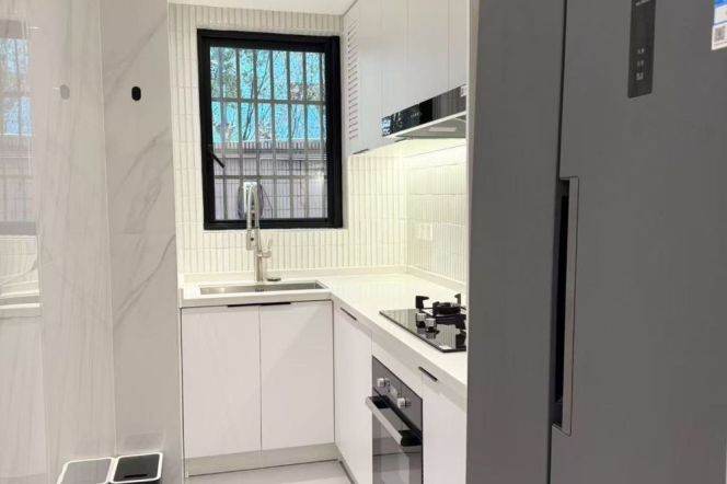 Furnished 1bd w garden/bath-Jiaotong University