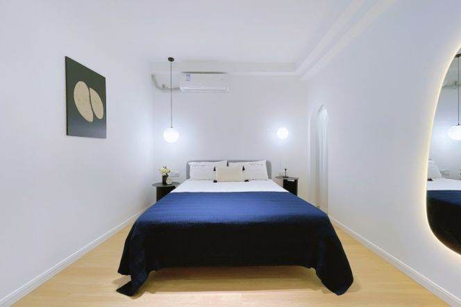  1br, next to subway&Mall, bright, good new compound. 6.4k