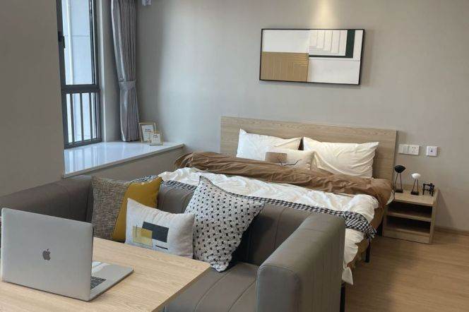 1br, subway L4 Tangqiao, Near Bund, New,Key, 6.9K