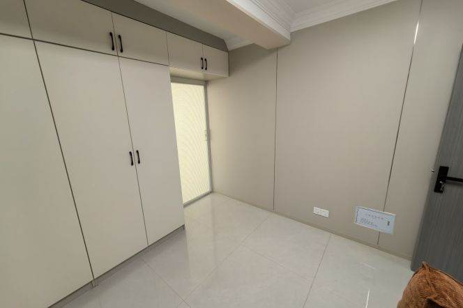 1BR near line 4 and 18 convenient to Fu'dan University can long and short term lease