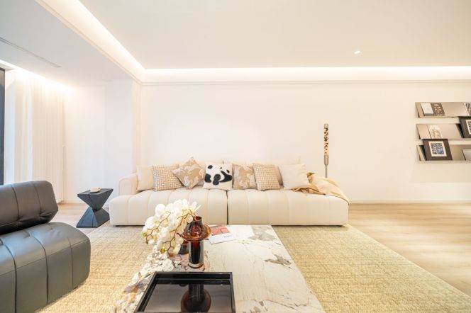 Xintiandi/Laoximen/2br1bt/central AC/floor heat/oven/dishwasher