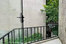 Jiaotong University Station 1Br with Open Balcony Line10/11