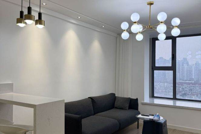 Modern High-floor 2BR nr Jing'an Temple