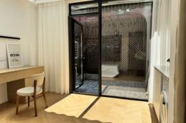 Cozy lane house 1br Apt | Changping rd metro L7 | High ceilings +Big yard 9.6K