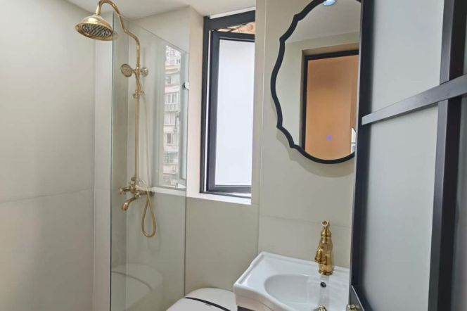 Brand new/Charming 1br 1lr/floor heating/bright room,Caoyang rd@L11/14/3/4