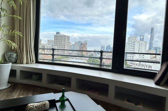 Exceptional Heritage Apartment on Suzhou Creek, North Bund