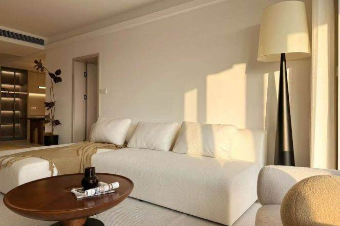 Stunning river view apt 3br 2bt 170sqm big windows 