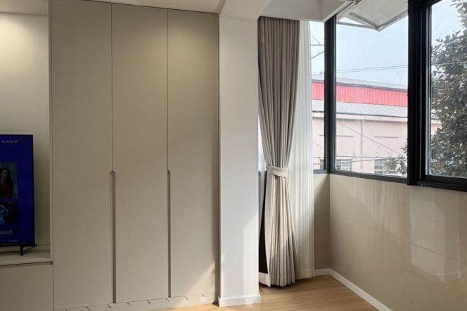 Spacious 1Br+ All south | Suzhou Creek | Zhongshan Park metro L2/3/4 | 8.4K