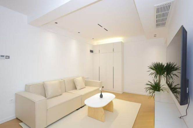 Bright Quality 2Beds Floor Heating Elevator@Yanping Road/Jing'An