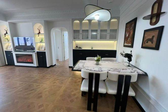 Caoyang rd/elevator 2br 2lr/spacious&modern/Good view@L11/14/3/4